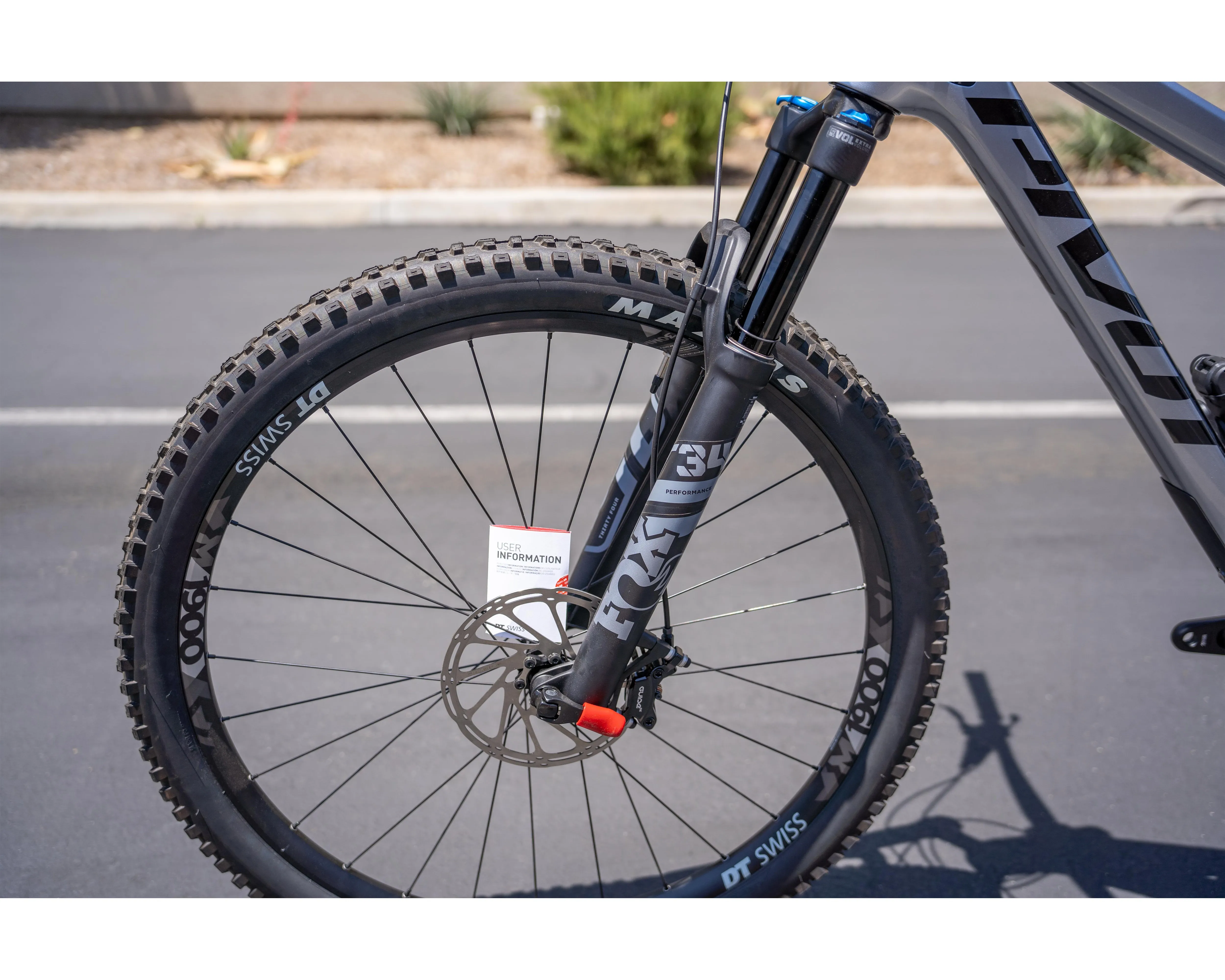 2021 Pivot Trail 429 V3 Race X01 Met Sil XL